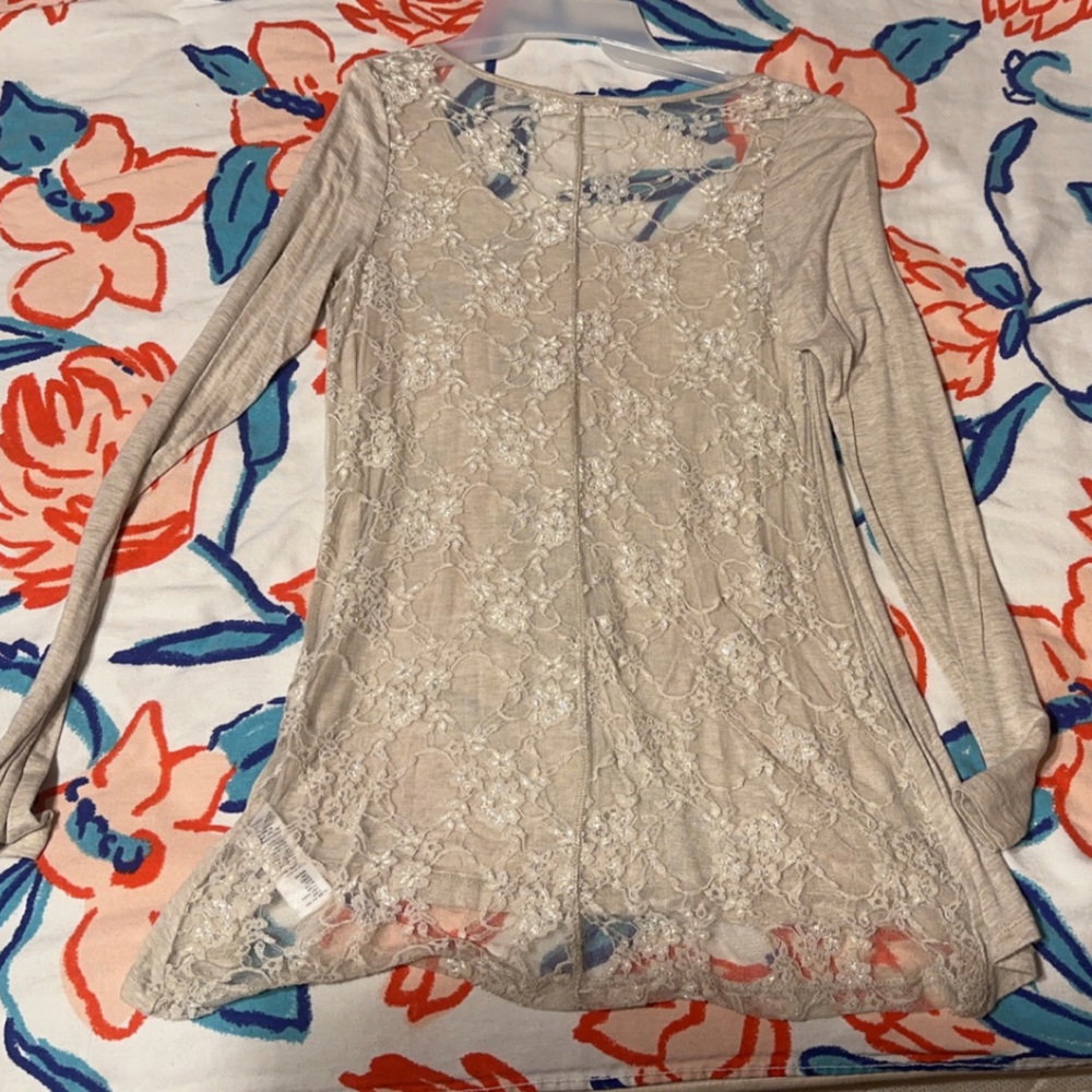 Shear lace back